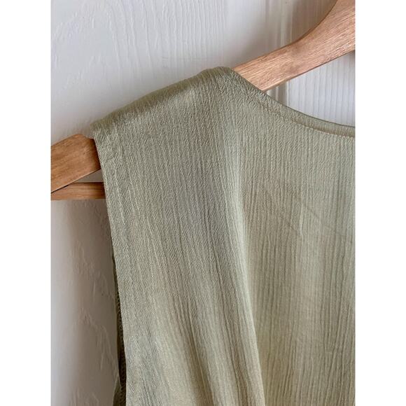 90's Light Green 100% Rayon Women's Vest Size Medium | Grunge Minimalist Style - Picture 15 of 15